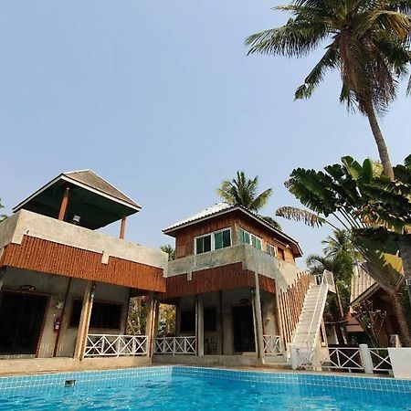 Sabaijit Resort Pran Buri Ngoại thất bức ảnh